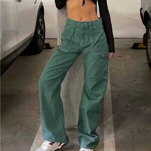 Stylish Green Wide-Leg Cargo Pants
